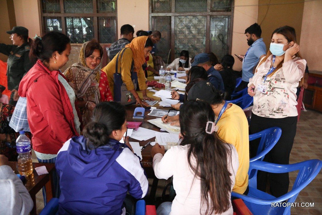 Slum screening_Dasharath Rangashala_-625