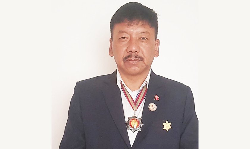 आत्मकेन्द्रित राजनीतिले सङ्घीयतामा चुनौती थपिँदैछ