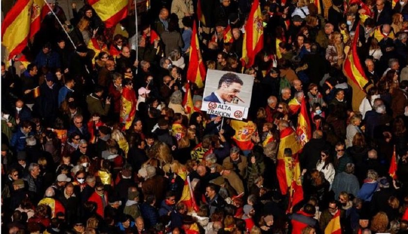 स्पेनमा प्रधानमन्त्रीको राजीनामा माग गर्दै वृहत प्रदर्शन