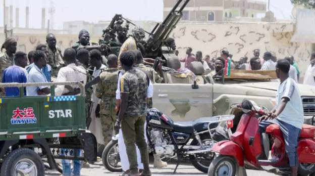 सुडान : सेना र अर्धसैनिक बलबीच झडप तीव्र, आरएसएफद्वारा राजधानीको नियन्त्रण दाबी
