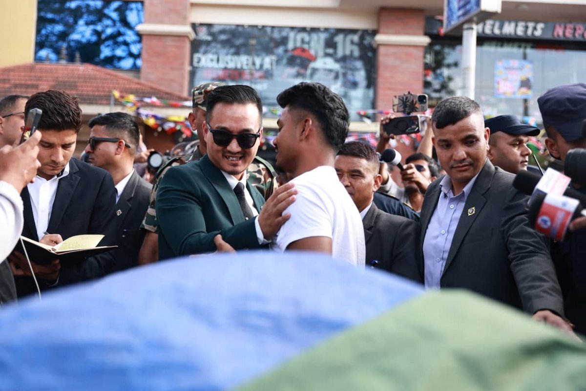 Sudhan gurung at Maitighar_NPL (1)