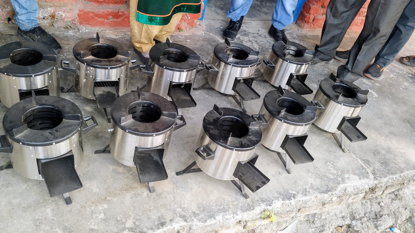 Tulsipur Sub-Metropolitan City Distributes 500 Iron Stoves