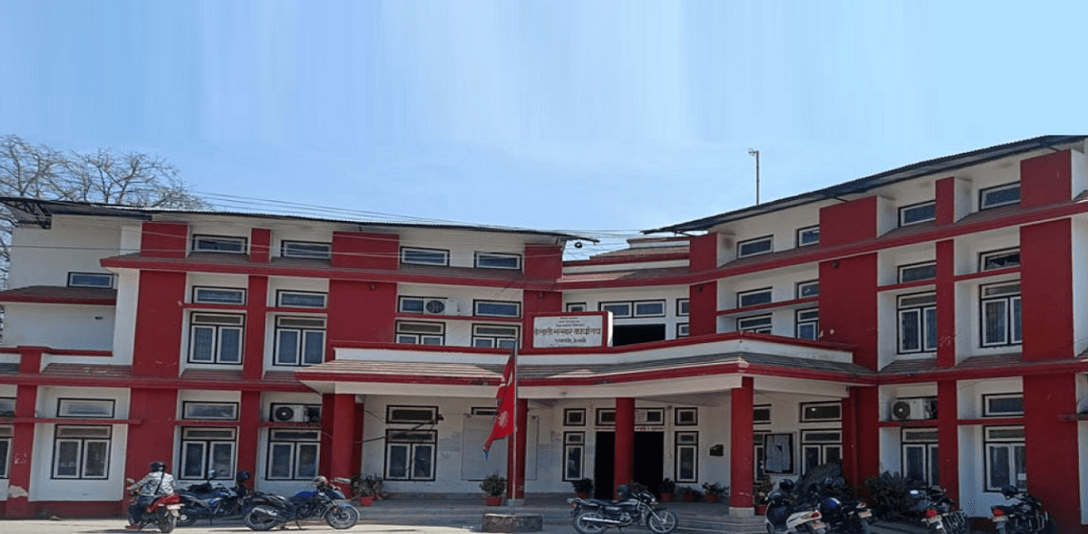 विलासिता तथा उपभोग्य वस्तुको आयात घट्दा त्रिनगर भन्सारको राजस्व खुम्चियो