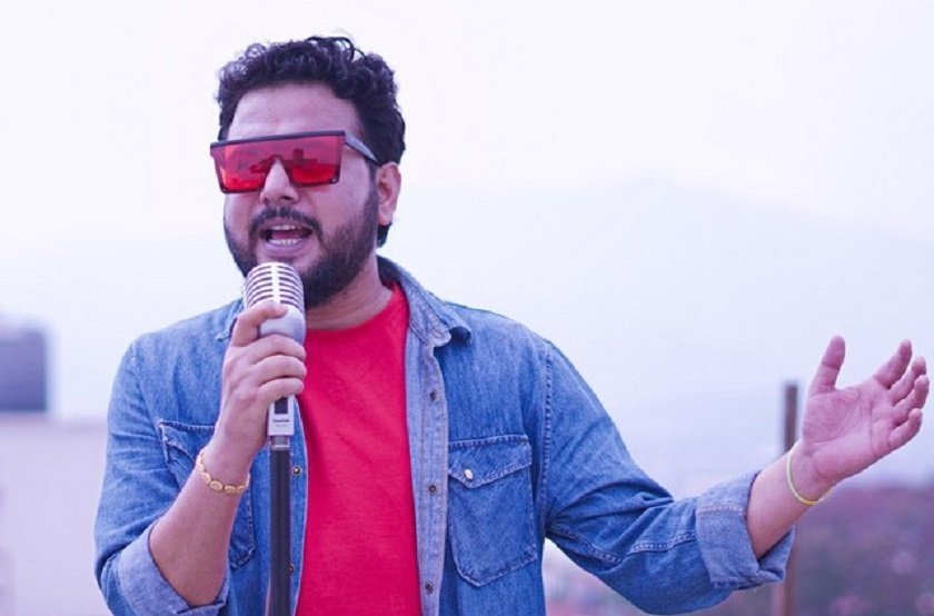 दसैँमा गुञ्जिन्छन् पुरानै गीत