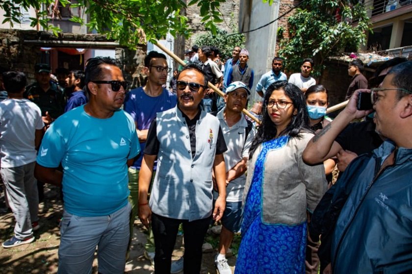 आगलागी भएको मखनमा सुनिता : ग्यास कम्पनीहरूको प्रभावकारी अनुगमन गर्ने
