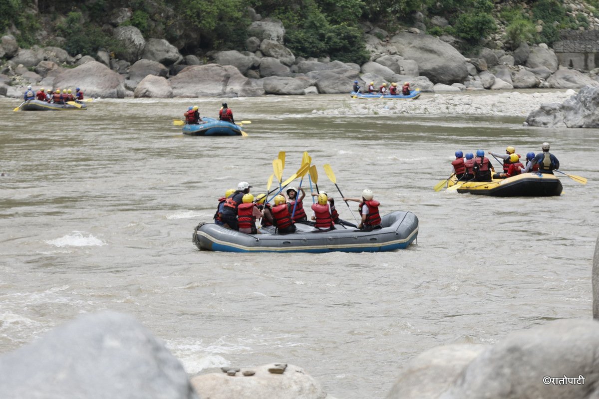 Sunkoshi Rafting (11)