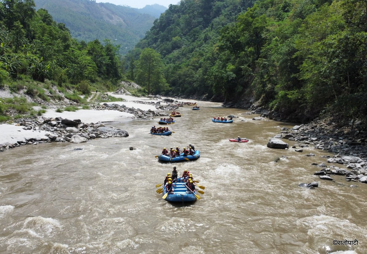 Sunkoshi Rafting (2)