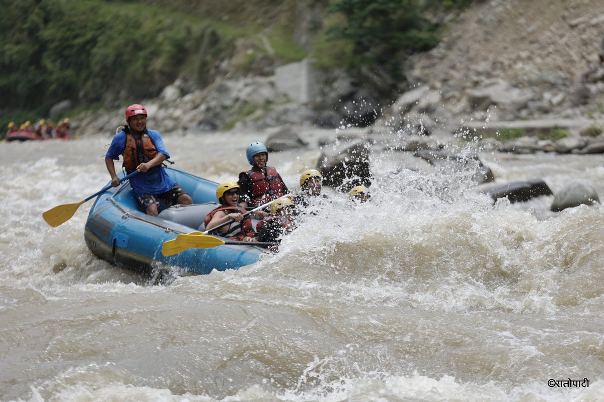 Sunkoshi Rafting (7)