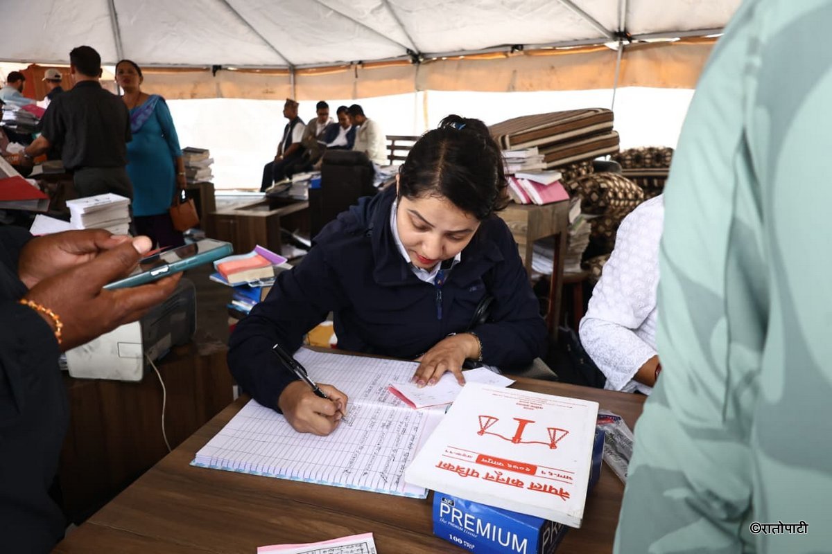 supreme court tent (7)