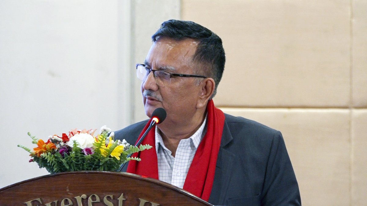 Former Finance Minister Surendra Pandey Warns of Energy and Water Crisis Due to AI