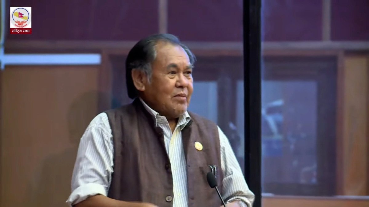   ‘भ्रष्टाचारीको मुख पनि हेर्दिनँ भन्ने साइनबोर्डहरू निकालेर फालिदिए हुन्छ’