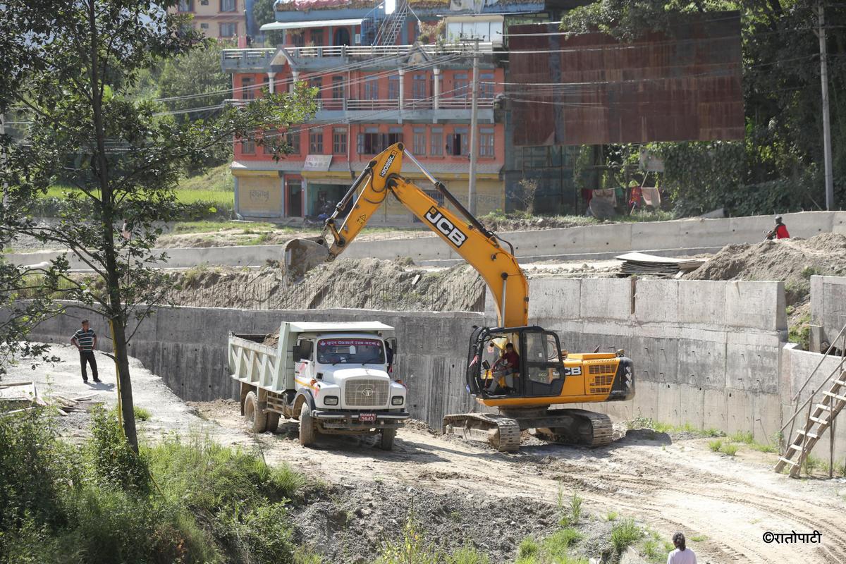 suryabinayak dhulikhel sadak (17)