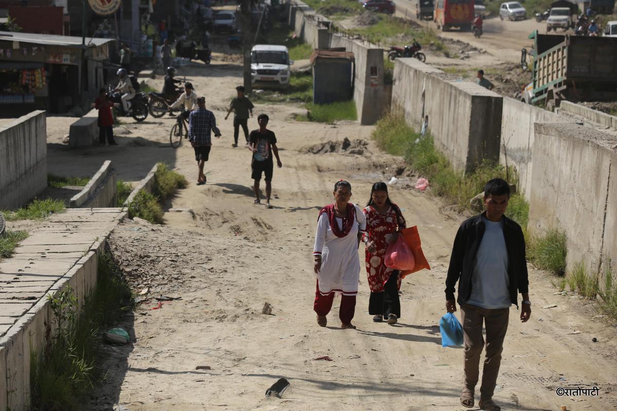 suryabinayak dhulikhel sadak (22)