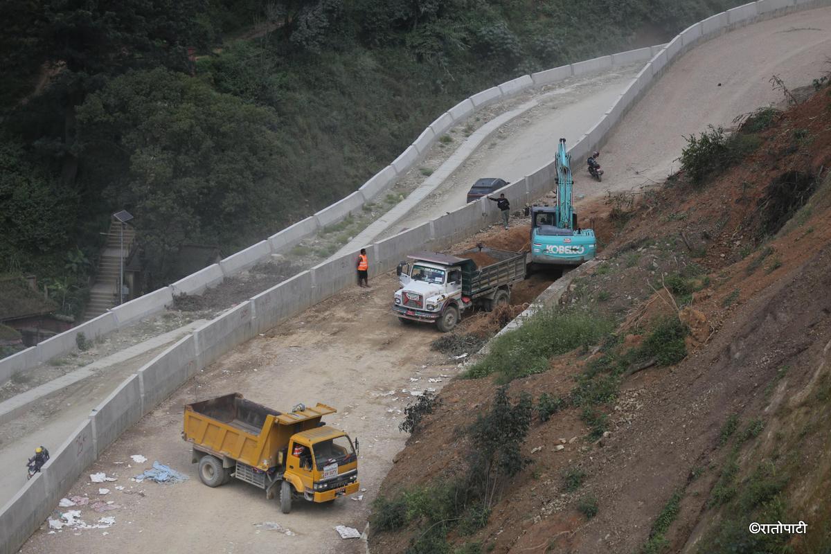 suryabinayak dhulikhel sadak (29)