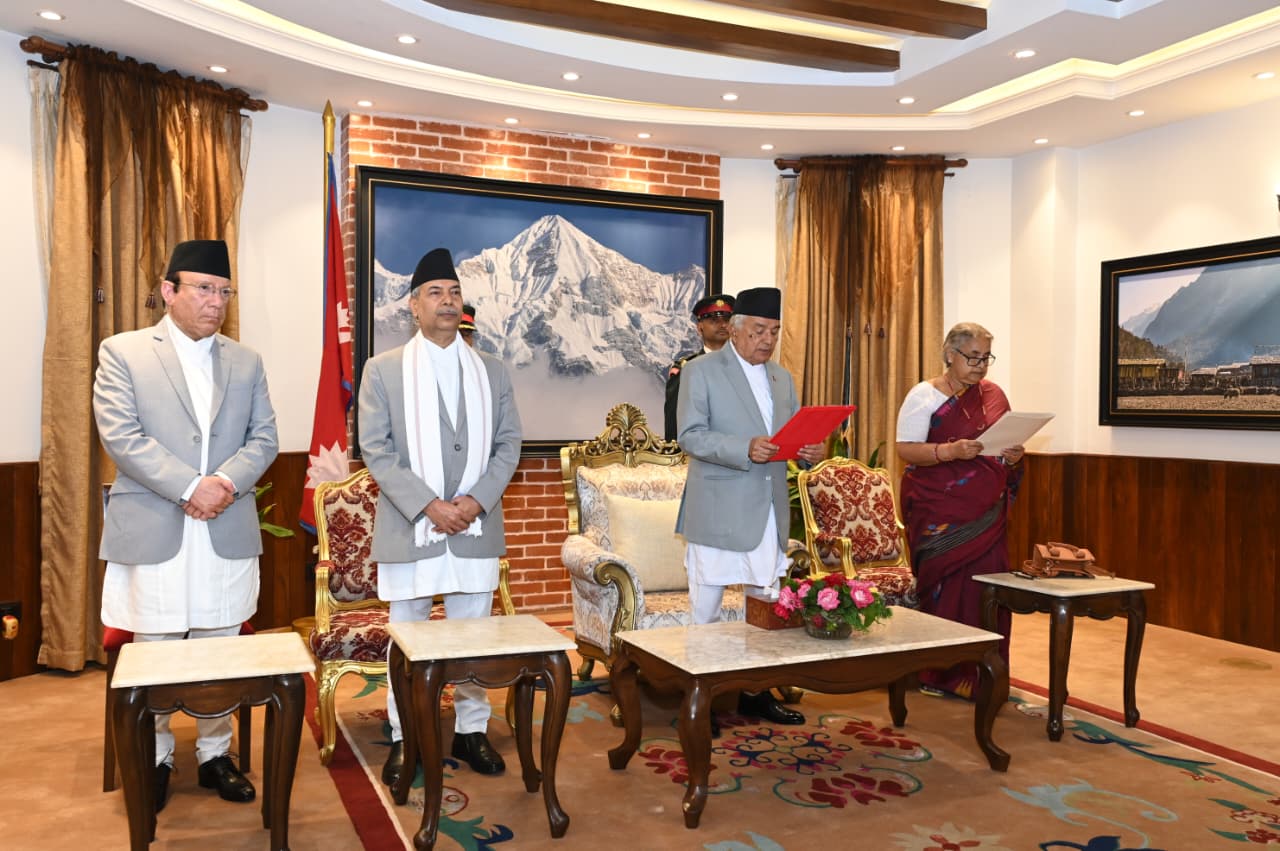   सुशीला कार्कीलाई सरकारको प्रमुख बनाएपछि माओवादीले गर्‍यो भर्त्सना