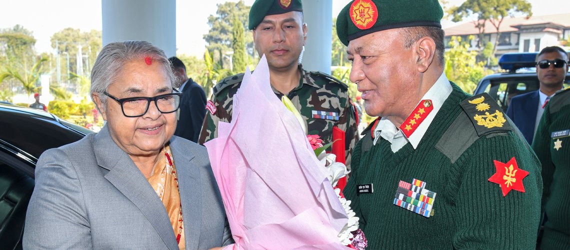   जंगी अड्डामा प्रधानमन्त्री : दललाई बिना अवरोध गतिविधि गर्ने वातावरण बनाउन निर्देशन