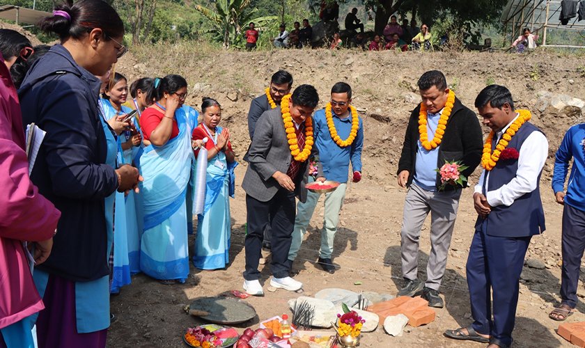   राक्सिराङ–२ मा स्वास्थ्य चौकी भवनको शिलान्यास