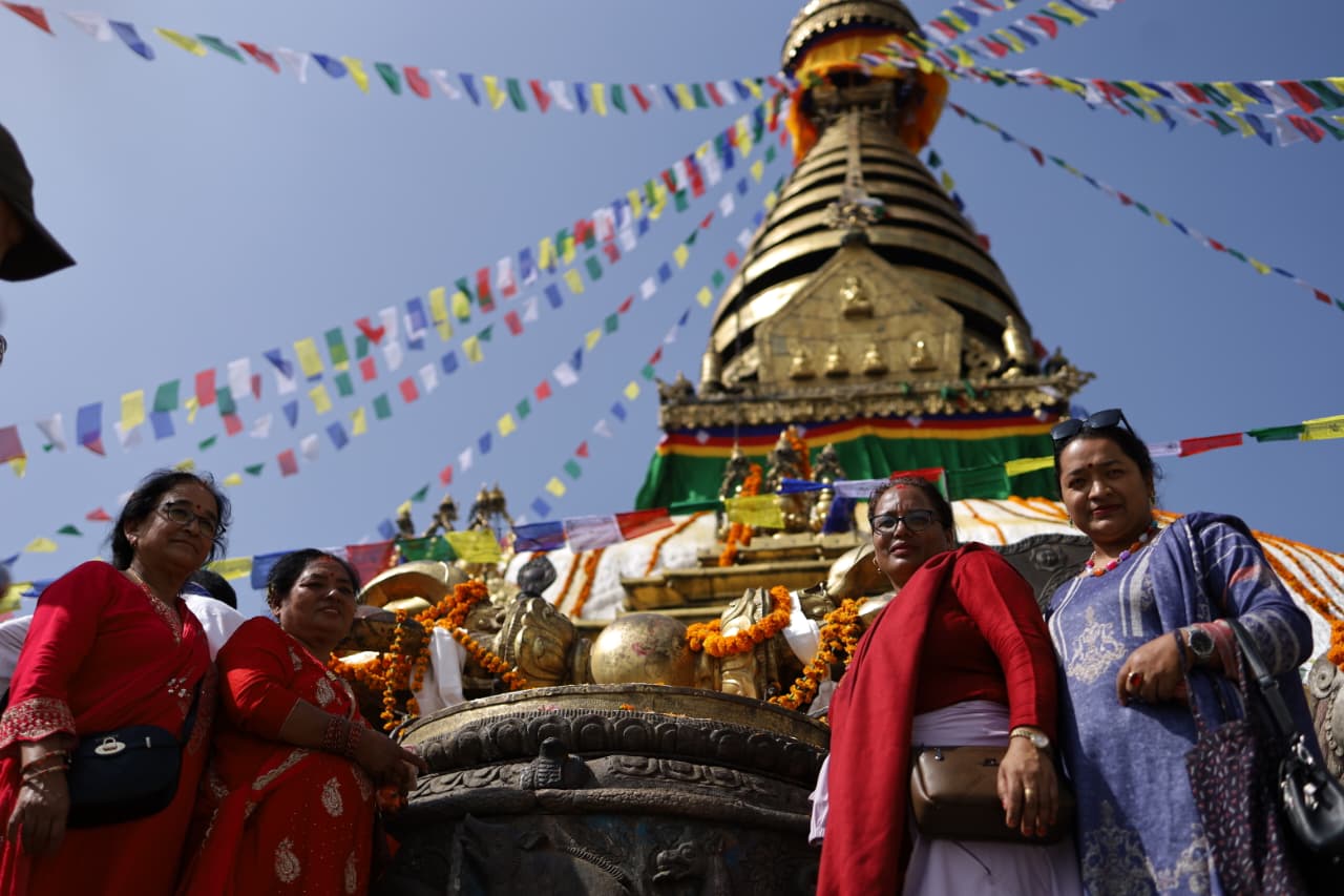 Swayambhu flower_Nepal Photo Library (8)