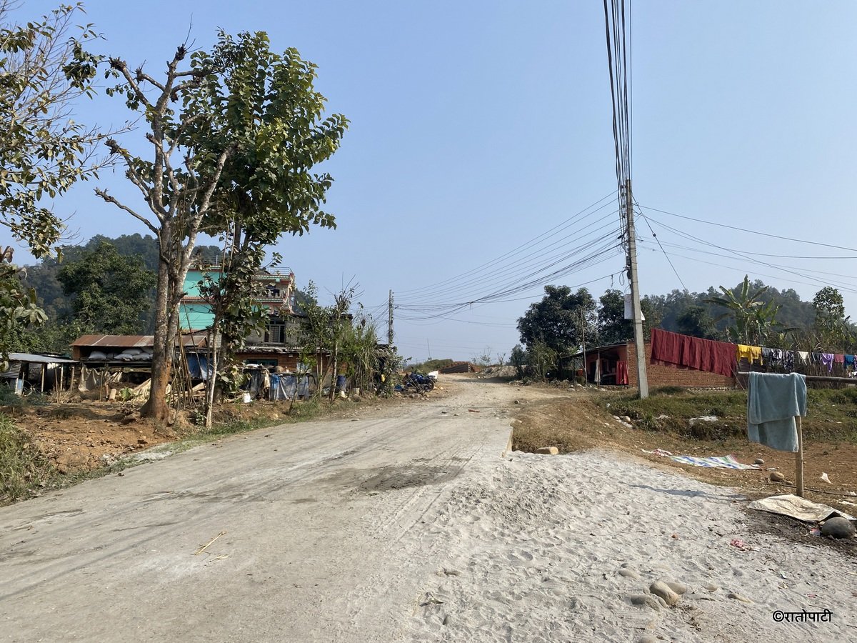 tanahu (2)