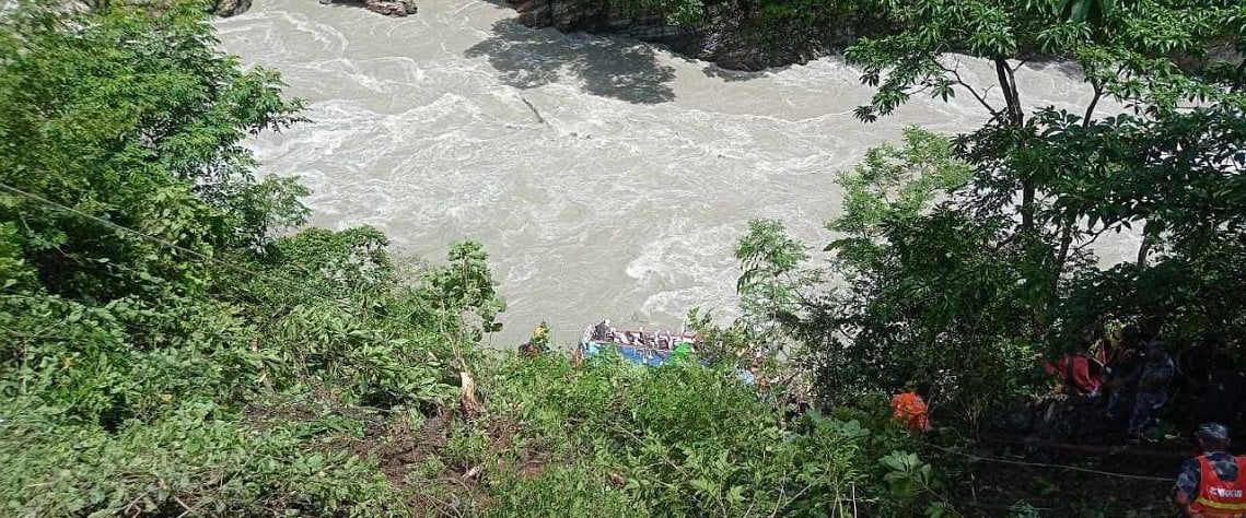 मर्स्याङ्दी बस दुर्घटनामा मृत्यु हुनेको संख्या २७ पुग्यो