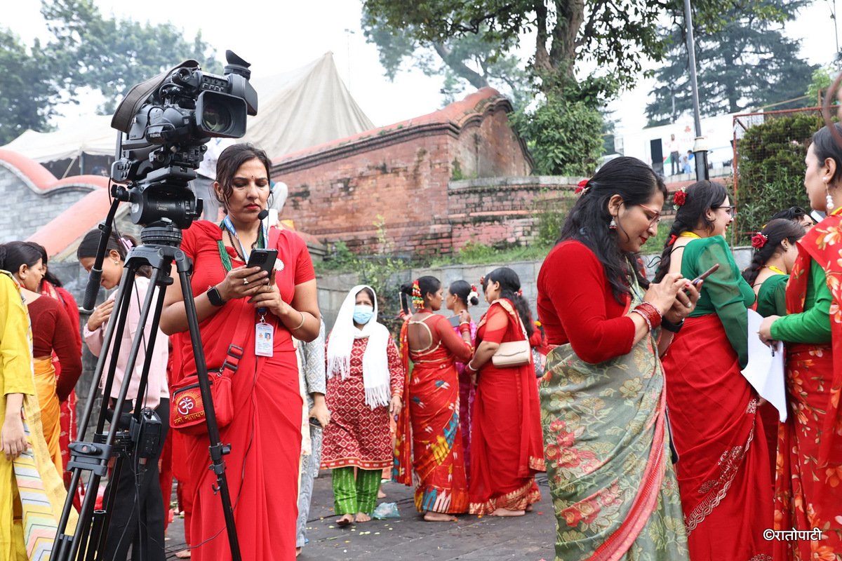 teej and work (2)