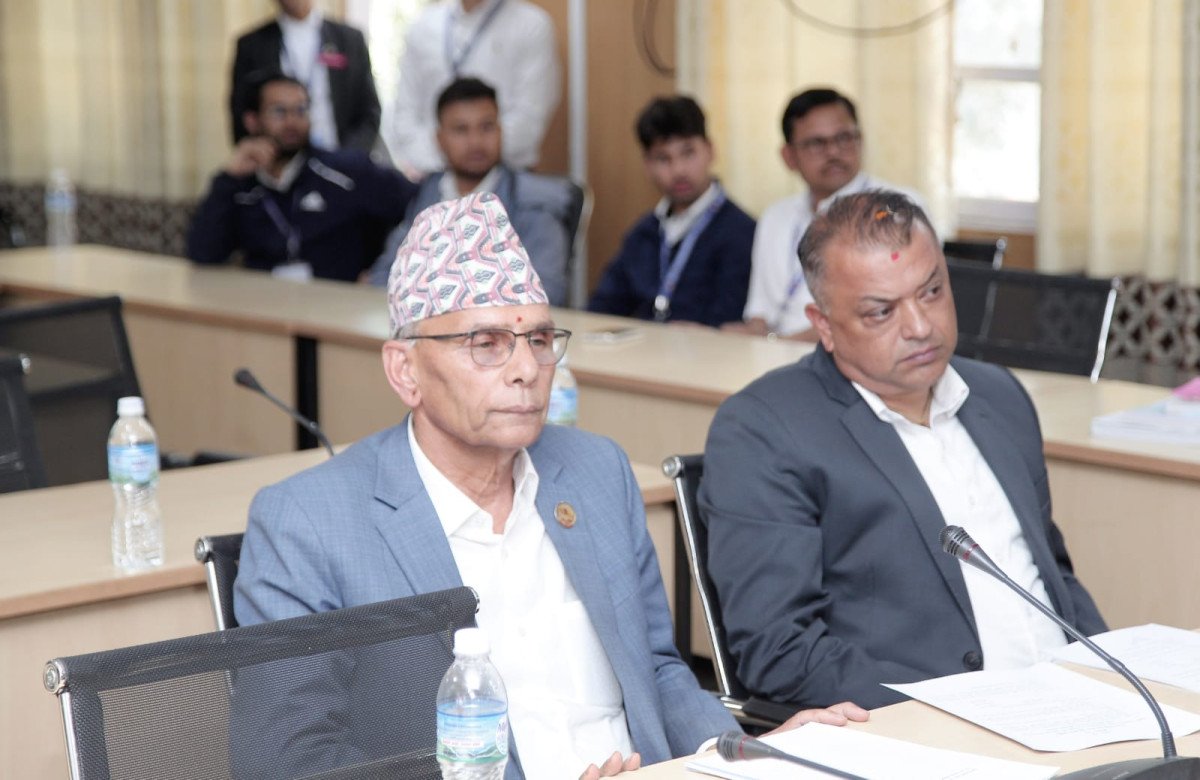   कर्मचारीको राजनीतिक सम्बन्ध तोड्न पनि कम्तिमा दुई वर्ष ‘कुलिङ पिरियड’ राख्नैपर्छः सांसद थानी