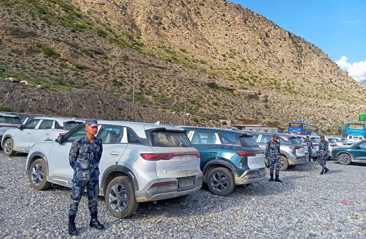 24 More Vehicles Entering Nepal Via China Border Post Controlled