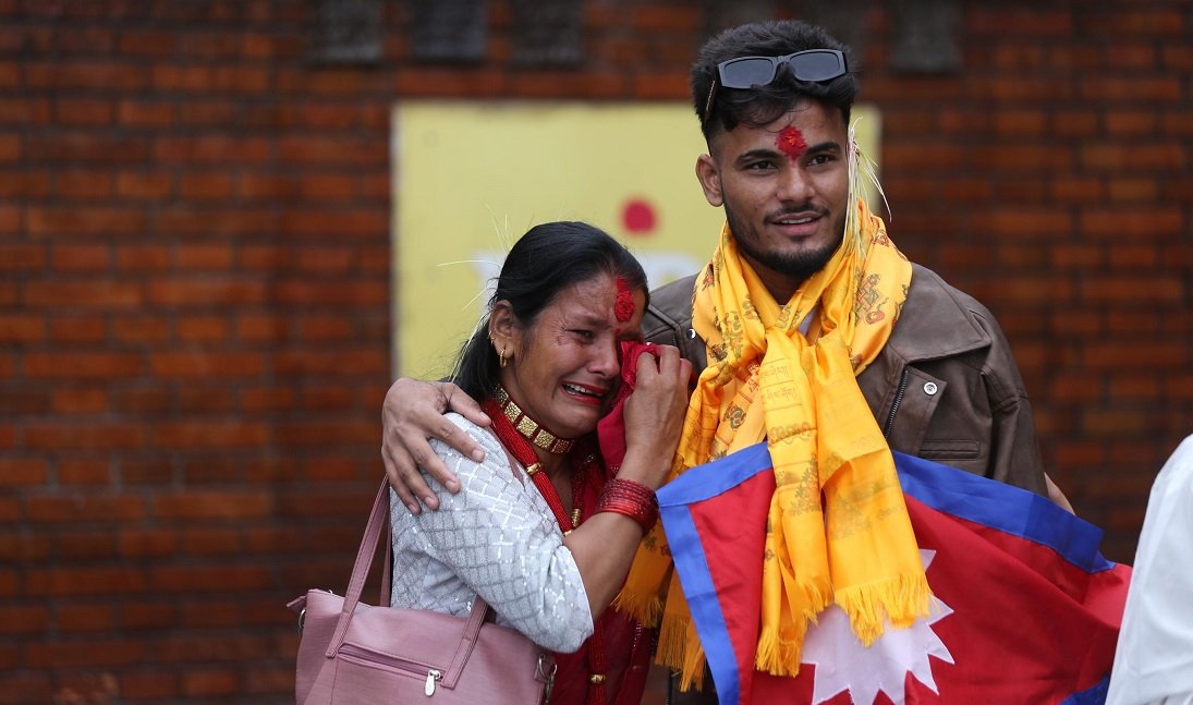   टीकाकै दिन मन अमिलो बनाएर बिदेसिनेहरू, तस्बिरहरू