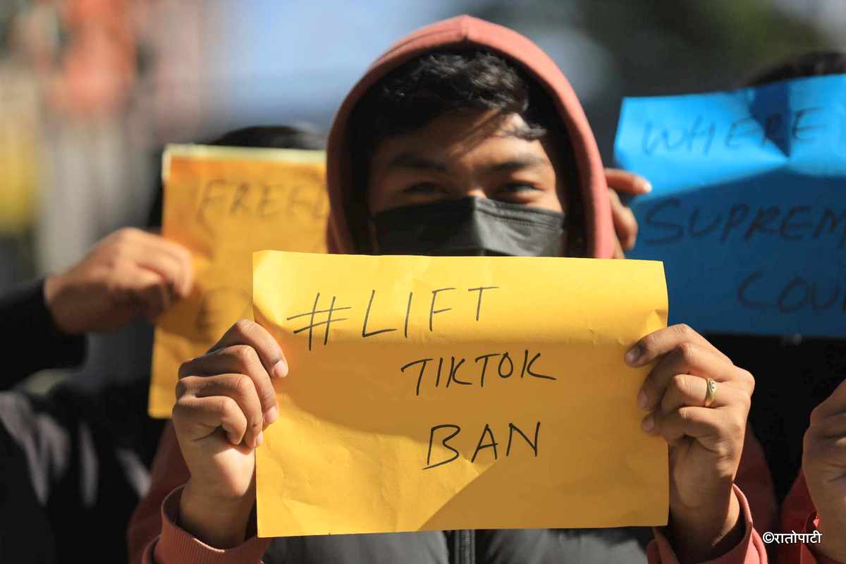 tiktok ban protest (14)