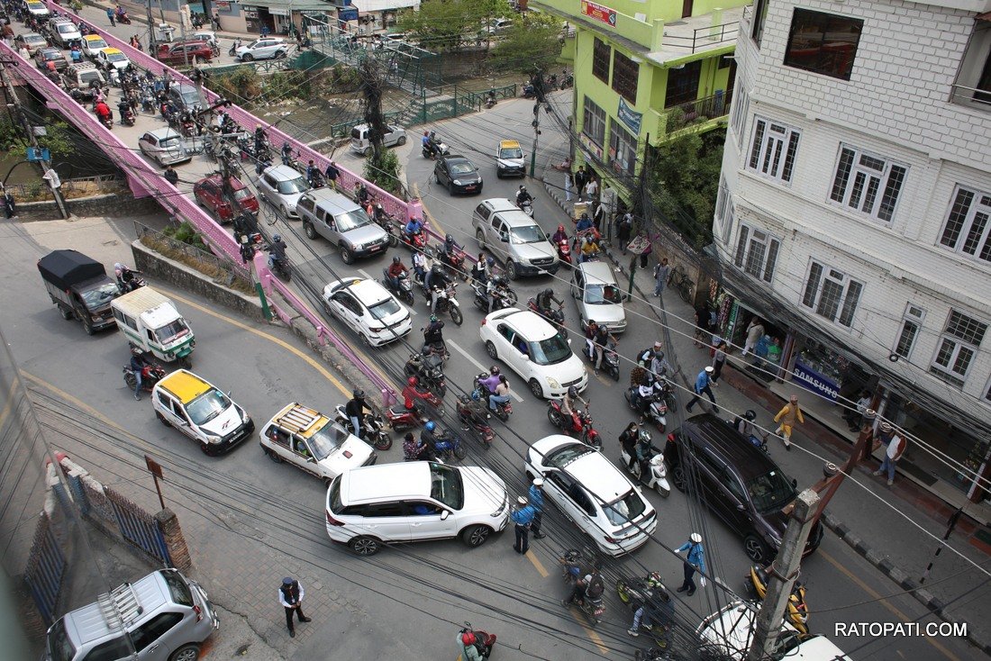 Traffic Jam.-2040