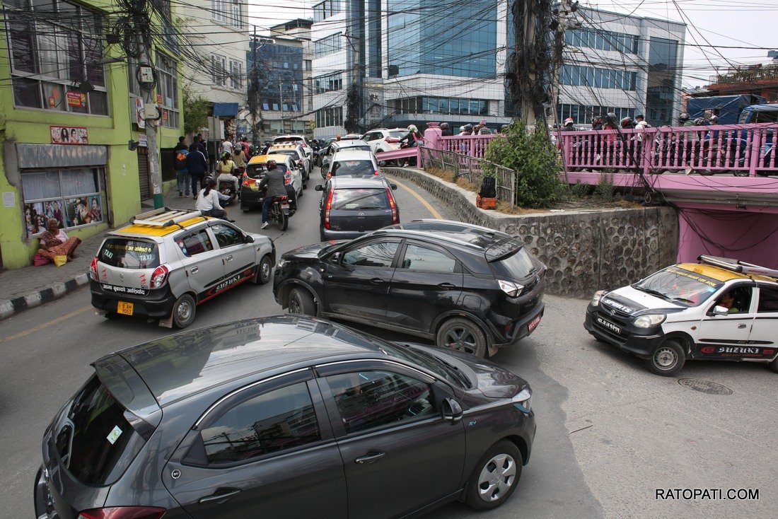 Traffic Jam.-2045