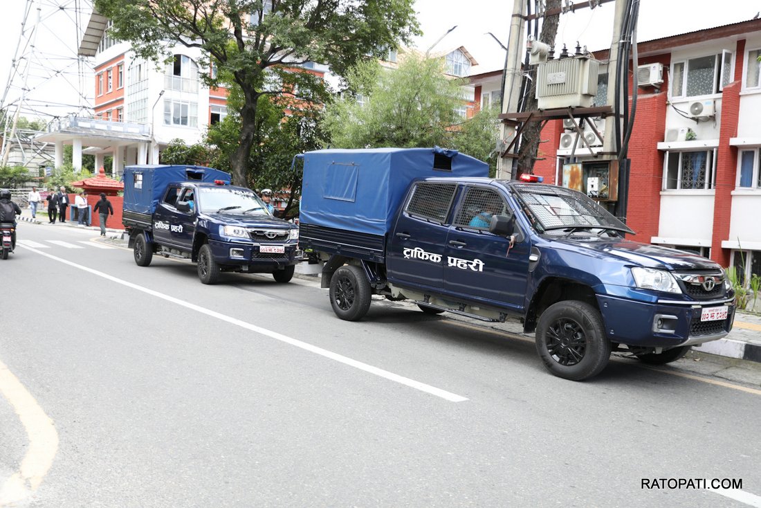 Traffic police singhadurbar -Nepal photo library-07