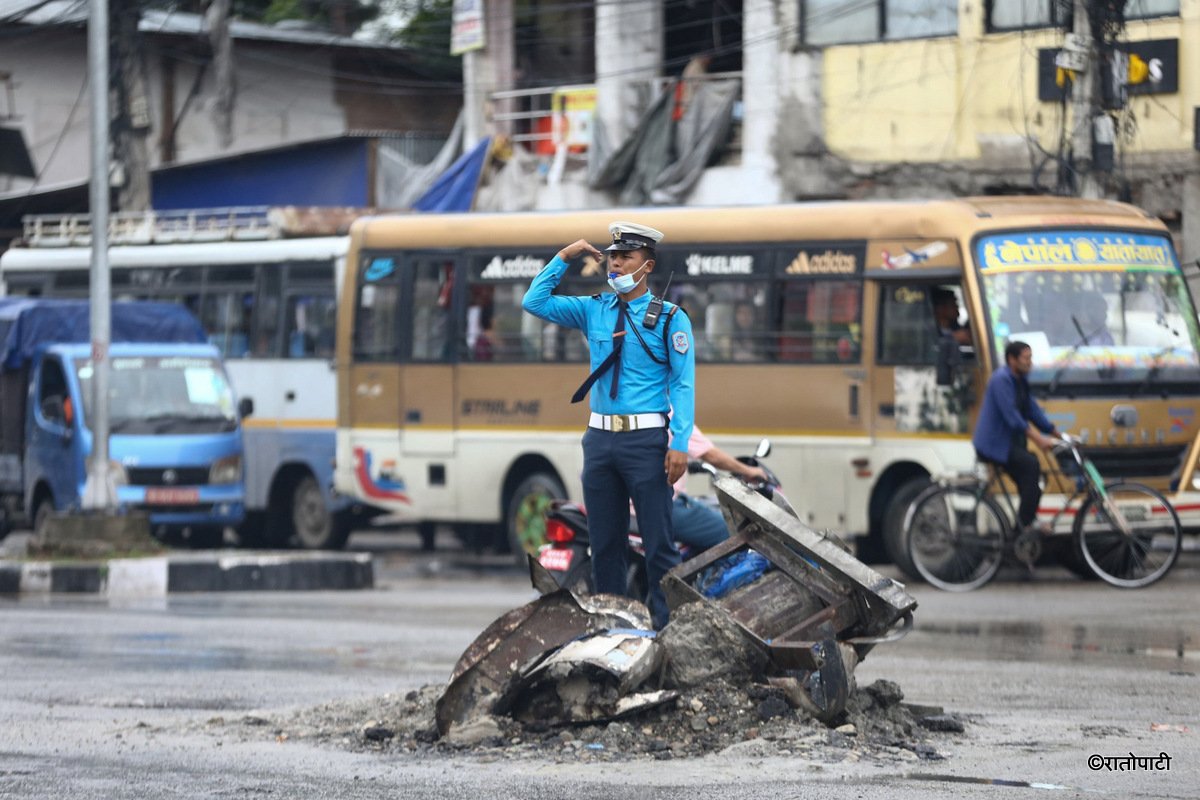 Traffic Police_ (13)