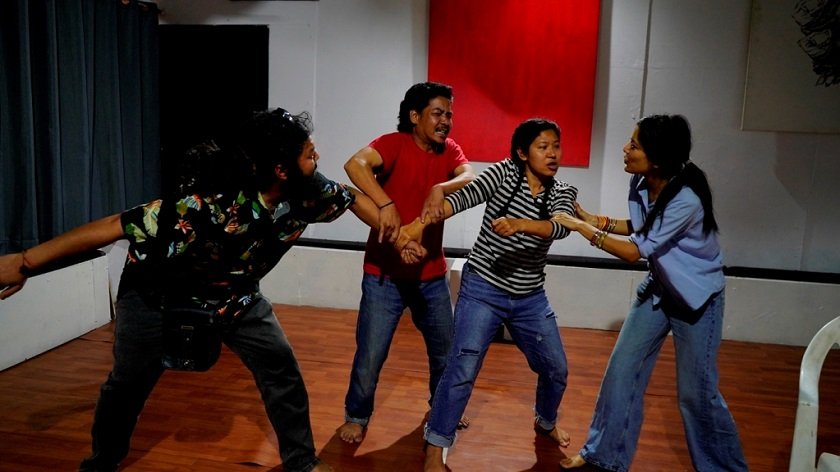 कौशी थिएटरमा नाटक ‘त्रयम्’ मञ्चन हुने
