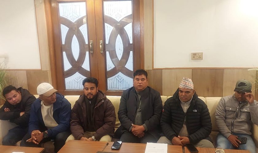 ओखलढुङ्गा एमालेका नेता भन्छन्- हामीलाई भीम रावल बनाउन खोजियो