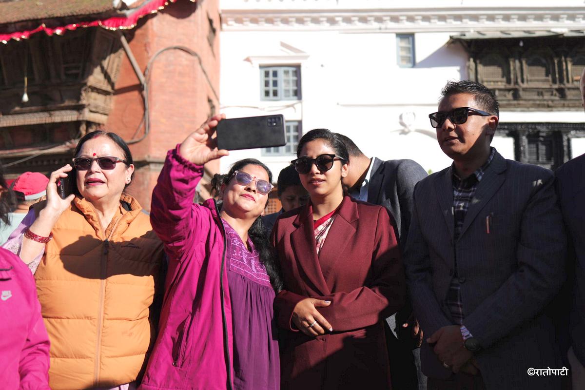   प्रतिनिधिसभा पुनः स्थापनाको माग गर्दै एमालेद्वारा देशभरका स्थानीय तहमा प्रदर्शन