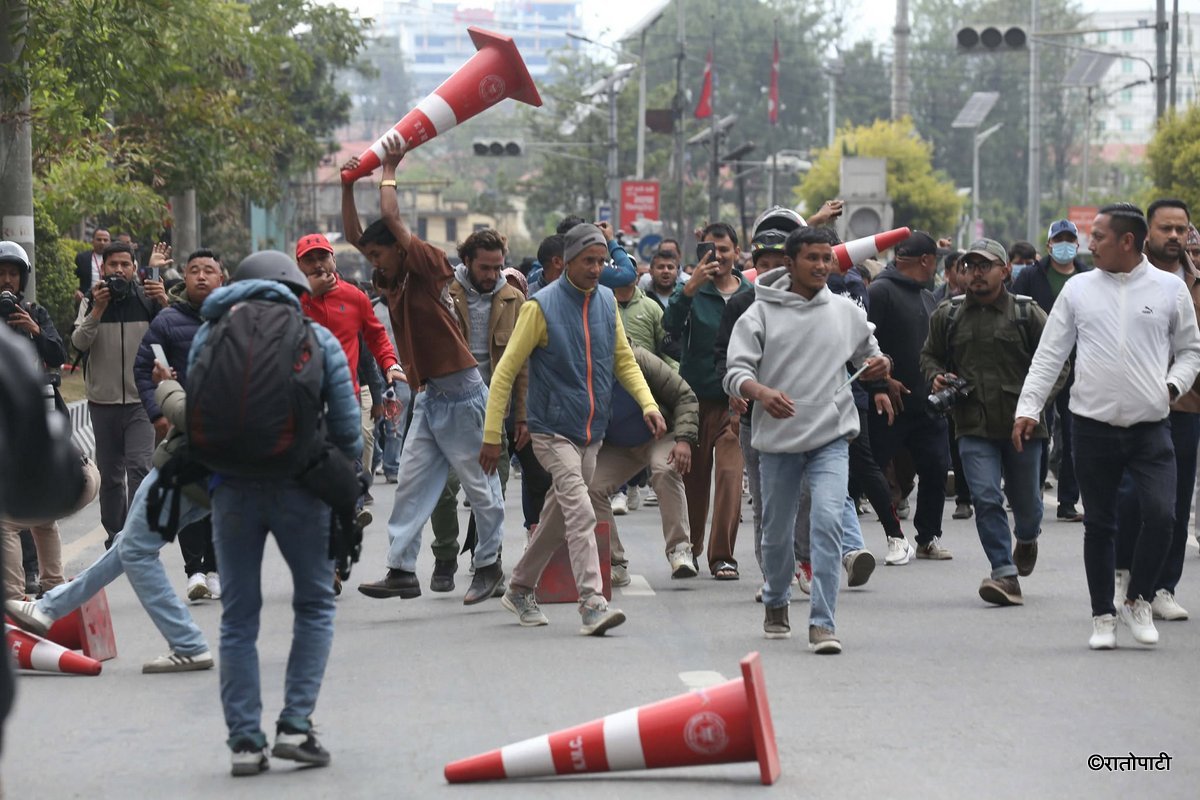 uml protest (2)