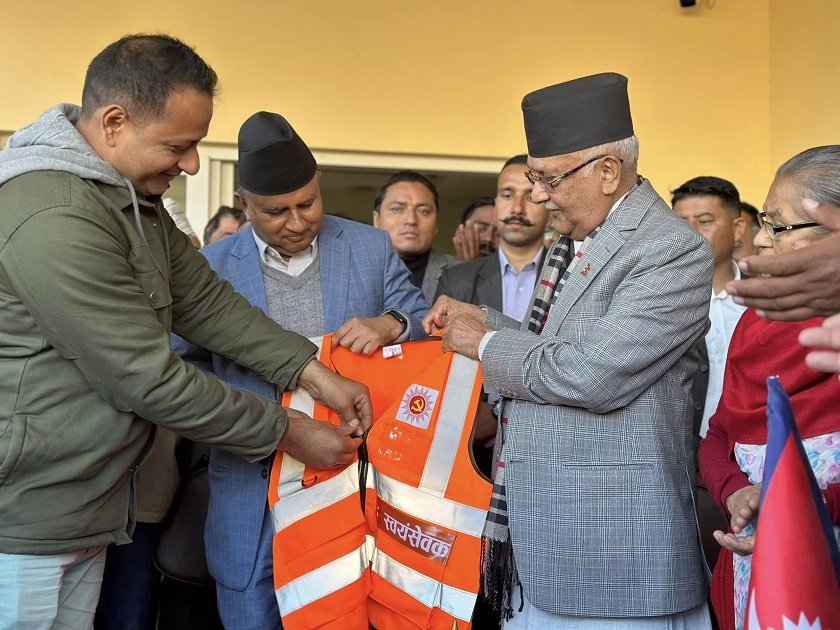 एमालेका ११ सय स्वयंसेवक भूकम्प प्रभावित क्षेत्रतर्फ प्रस्थान