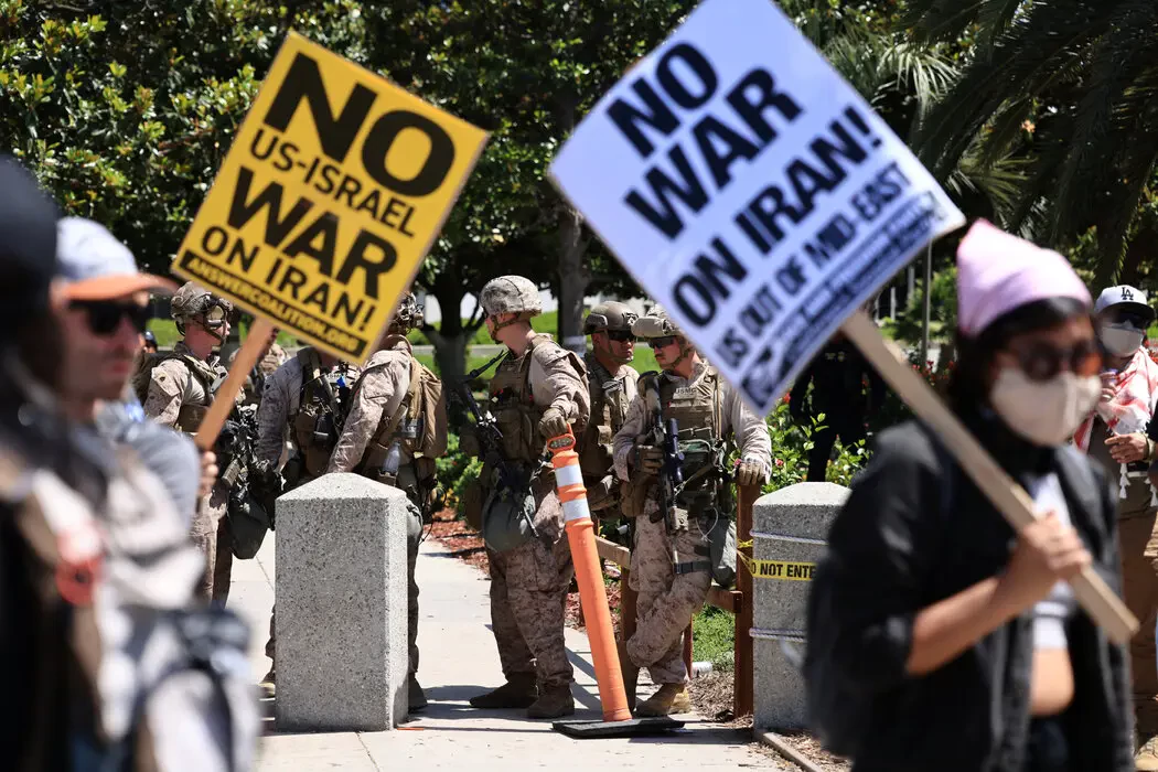 us protest against iran war (3)
