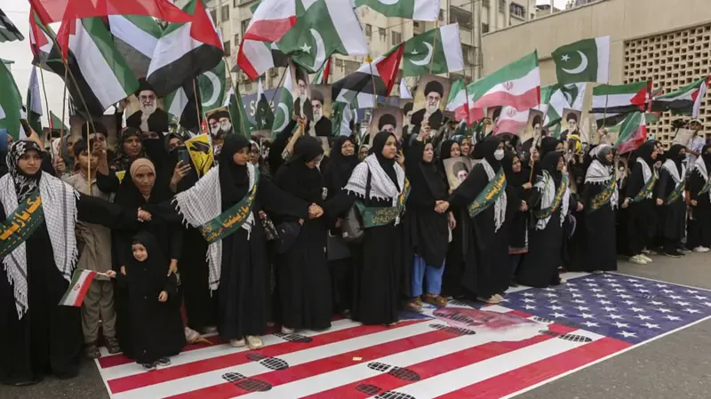 us protest against iran war (5)