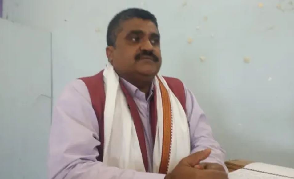 माओवादी मधेस संसदीय दलका नेता साहद्वारा पदबाट राजीनामा