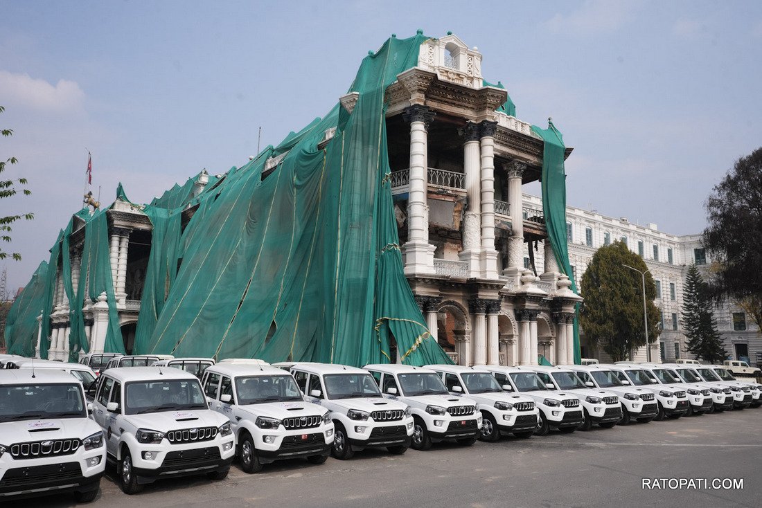 Vehicle-Singhadurbar- Nepal photo library-06