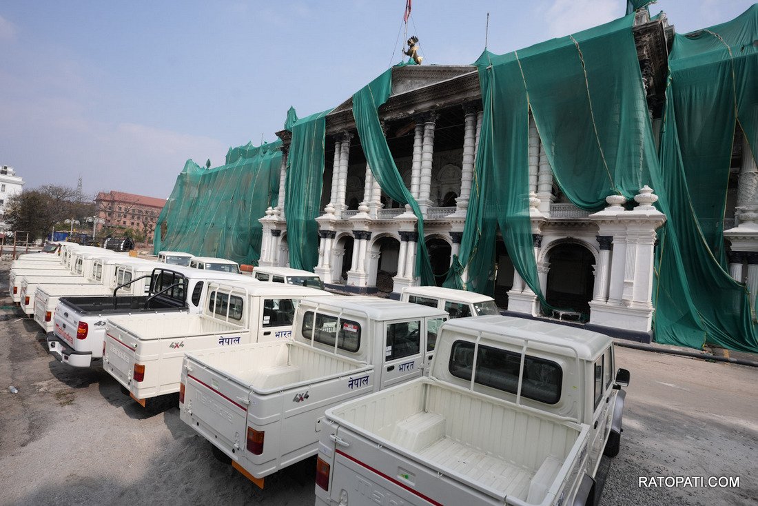 Vehicle-Singhadurbar- Nepal photo library-11