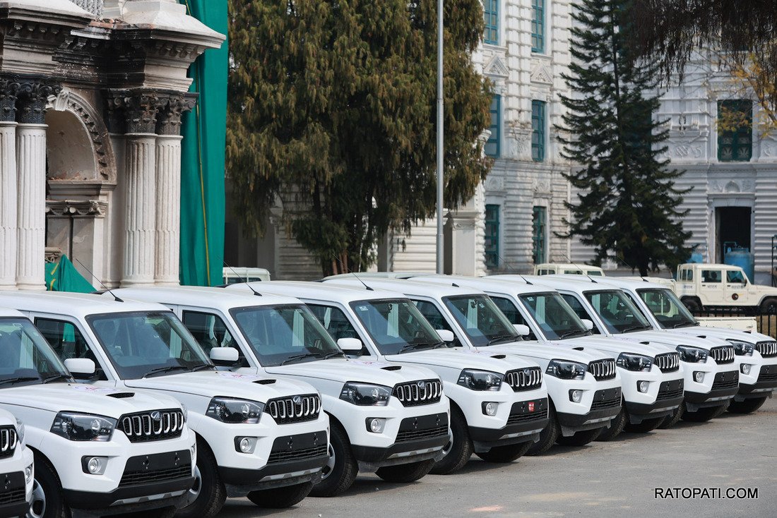 Vehicle-Singhadurbar- Nepal photo library-12