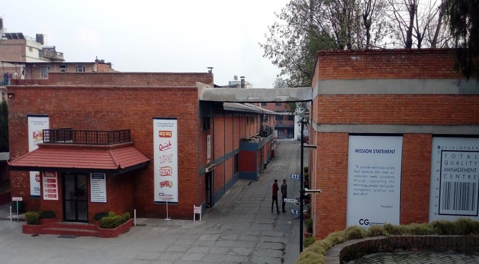 भैँसेपाटीमा रहेको वाइवाइ चाउचाउ फ्याक्ट्री सर्‍यो