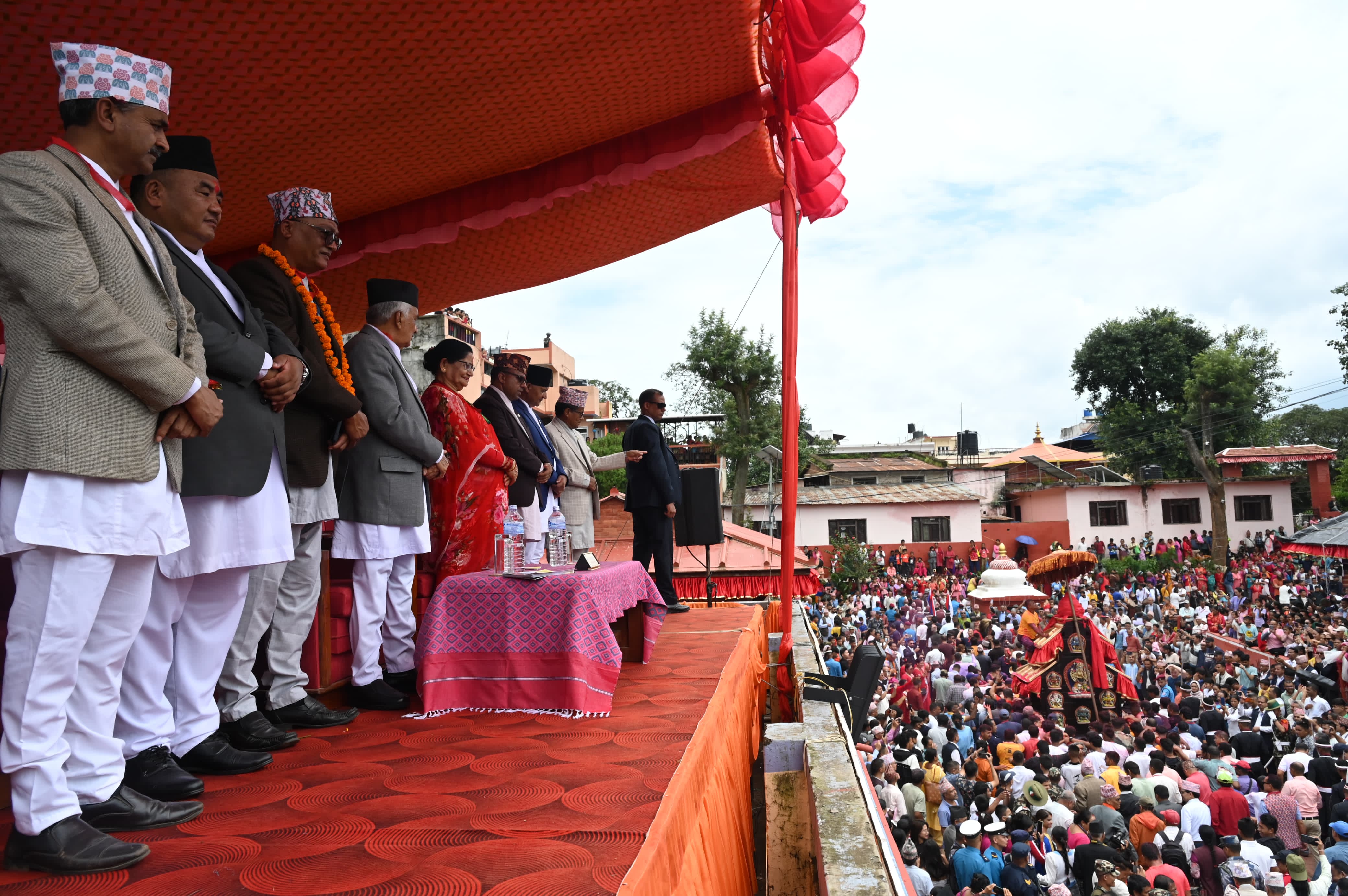 राष्ट्रपति पौडेलद्वारा पाल्पाको ऐतिहासिक खटयात्रा अवलोकन