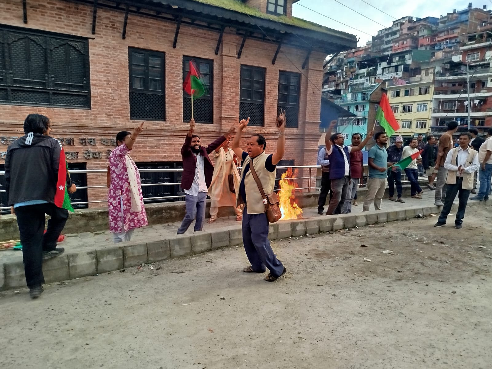 भूमि विधेयकविरुद्ध प्रदर्शन गर्ने ३ जना विद्यार्थी नेता पक्राउ