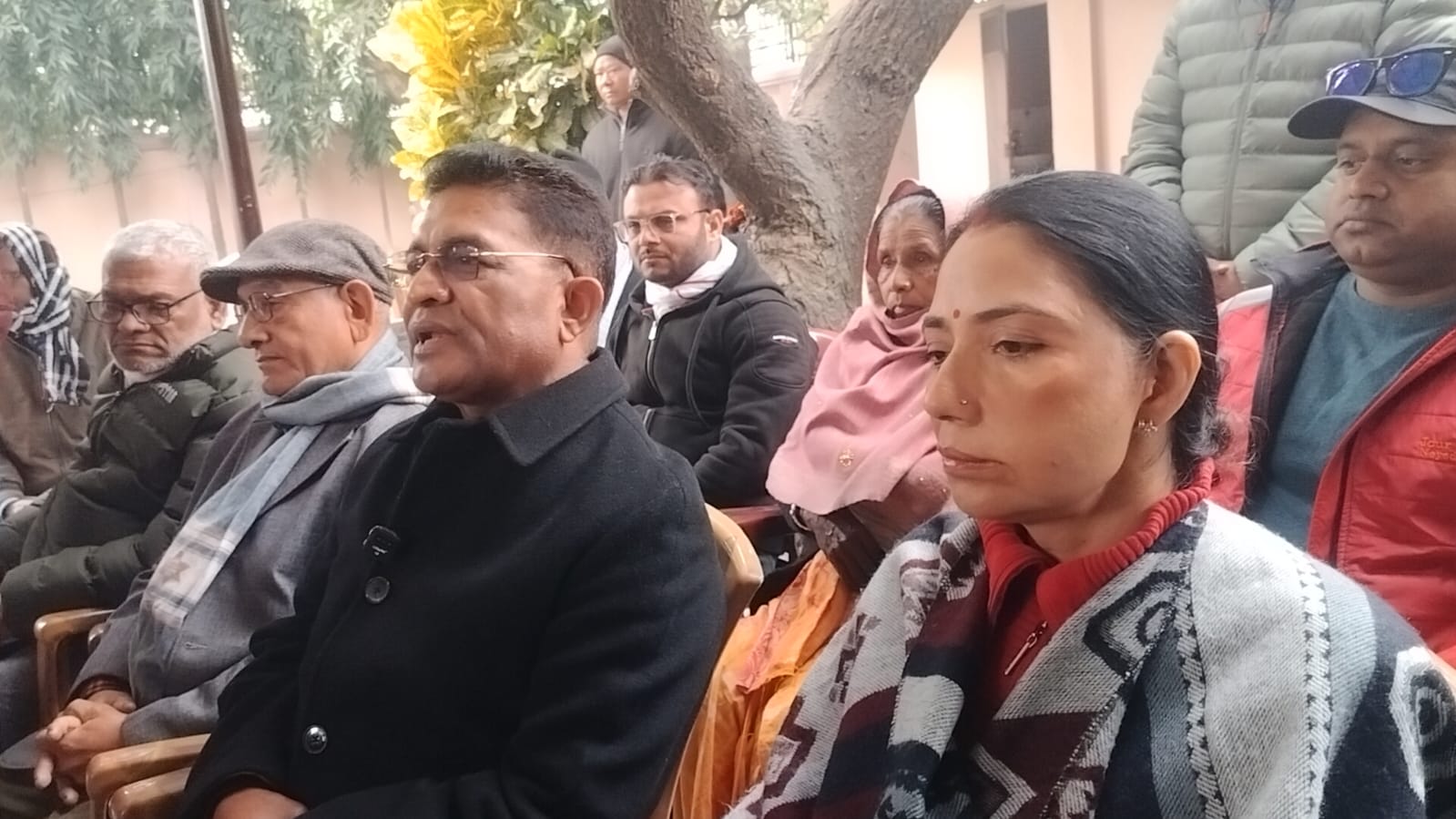   ‘सरकारमा बसेर खुल्लमखुल्ला गठबन्धन गर्नेलाई प्रधानमन्त्रीले बर्खास्त गर्नुपर्छ’