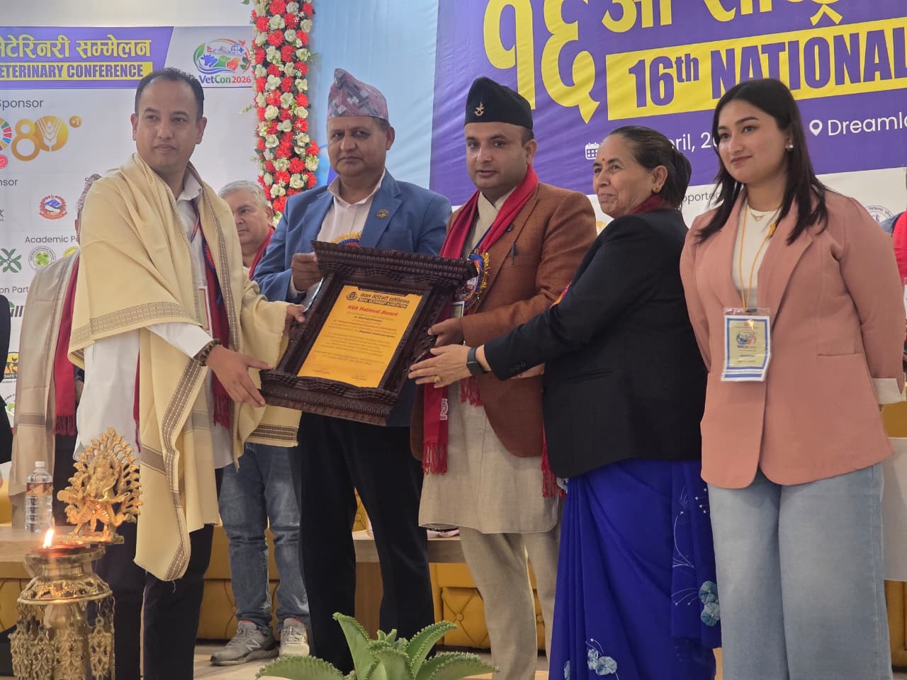 डा. शीतलकाजी श्रेष्ठलाई एनभिए राष्ट्रिय सम्मान