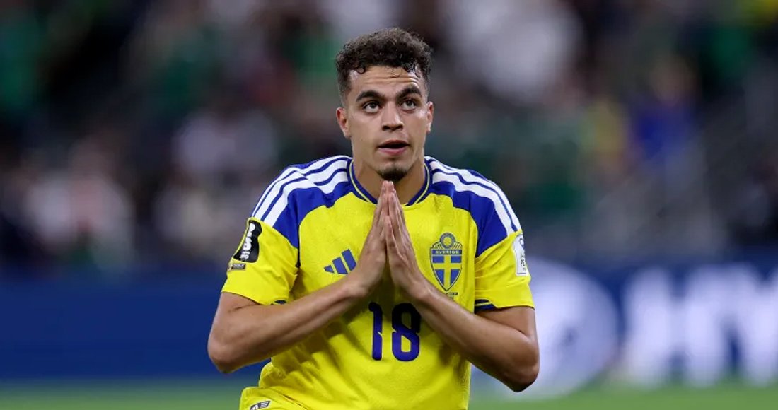 Sweden's Yasin Ayari Scores Twice in World Cup Debut Against Tunisia